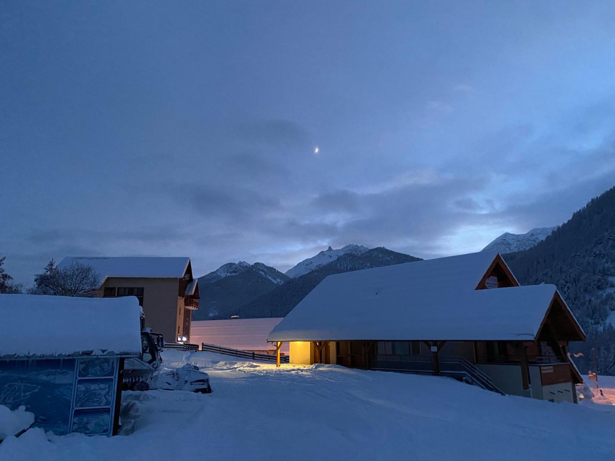 Le Chalet Des Sommets Arvieux Exterior photo